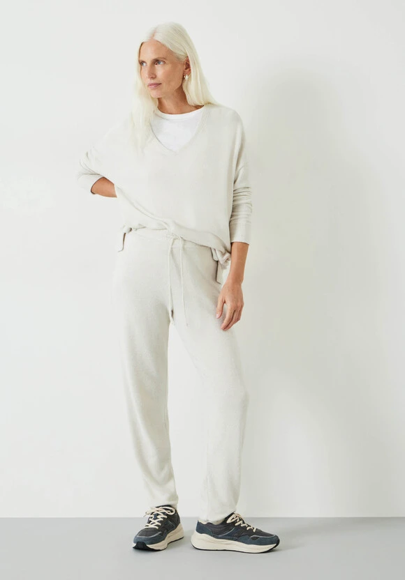 Elle Supersoft V-Neck Top 2 Elle Supersoft V-Neck Top - Image 2