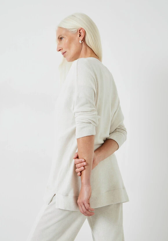 Elle Supersoft V-Neck Top 3 Elle Supersoft V-Neck Top - Image 3