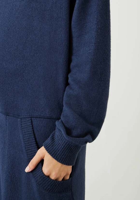 Elle Supersoft V-Neck Onesie 2 Elle Supersoft V-Neck Onesie - Image 2