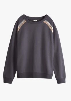 Aurelia Metallic Raglan Sweatshirt -Clothing Store 005797 3102 12