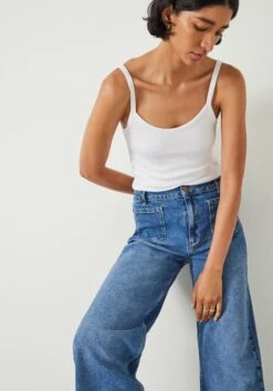 Rowan Flared Jeans -Clothing Store 007107 2797 04