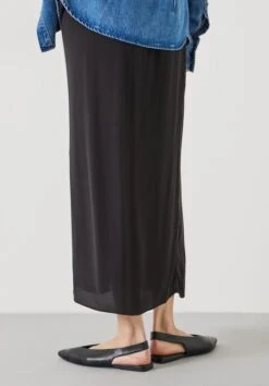 Anya Split Maxi Skirt -Clothing Store 008871 0456 04