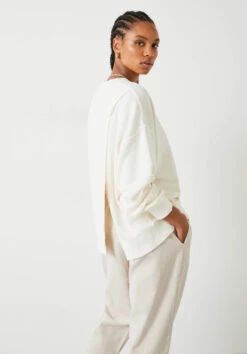 Grainne Open Back Sweatshirt -Clothing Store 009072 0265 03