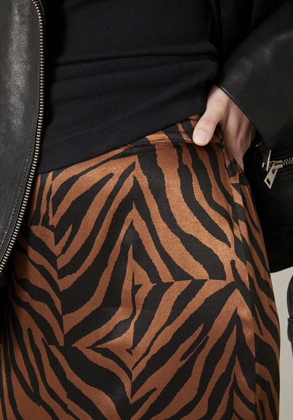 Gia Split Maxi Skirt 4 Gia Split Maxi Skirt - Image 4