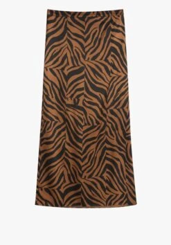 Gia Split Maxi Skirt 23 Gia Split Maxi Skirt -Clothing Store 009448 4397 07 7