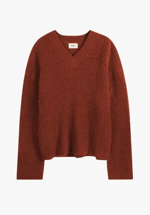 Neah Pleated Midi Skirt 6 Neah Pleated Midi Skirt - Image 6