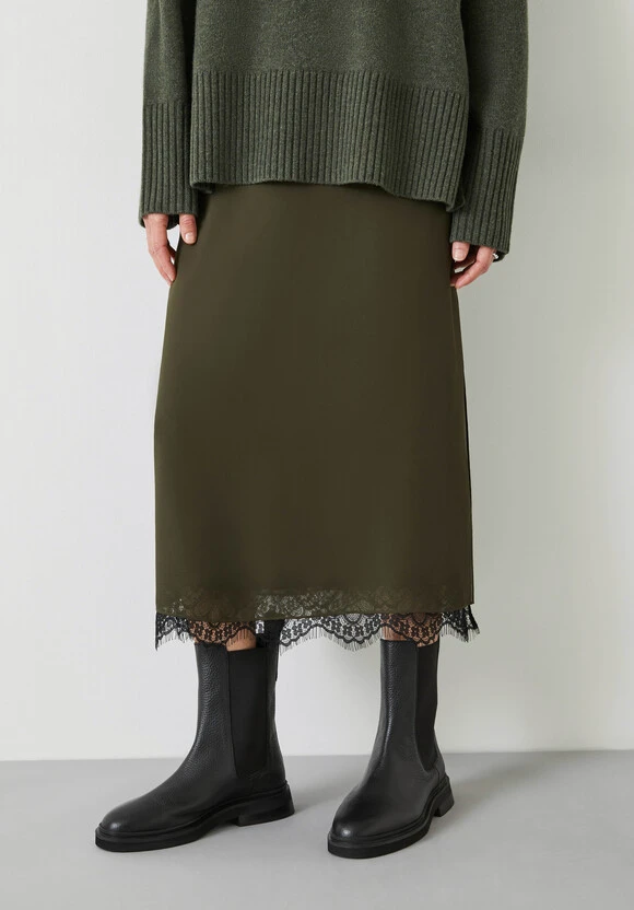 Jordana Lace Maxi Skirt 2 Jordana Lace Maxi Skirt - Image 2