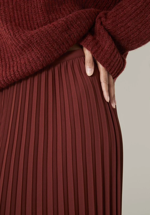 Neah Pleated Midi Skirt 4 Neah Pleated Midi Skirt - Image 4