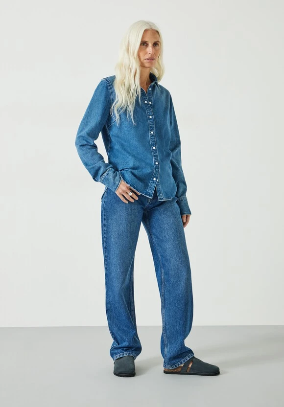 Danica Fitted Denim Shirt 2 Danica Fitted Denim Shirt - Image 2