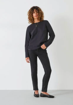 Clothing Store -Clothing Store 009854 1659 01