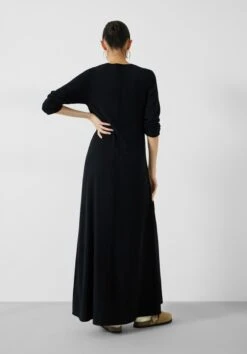 Talen Long Sleeved Knitted Maxi Dress -Clothing Store 010594 0456 03