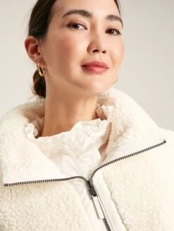 Cream Borg Fleece 12 Cream Borg Fleece -Clothing Store 129 017s5