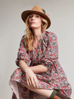 Joules White Melody Tiered Scallop Frill Neck Dress 10 Joules White Melody Tiered Scallop Frill Neck Dress -Clothing Store 385330s4