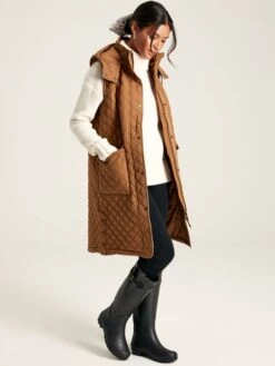Rust Brown Showerproof Longline Diamond Quilted Gilet 9 Rust Brown Showerproof Longline Diamond Quilted Gilet -Clothing Store 635253s3