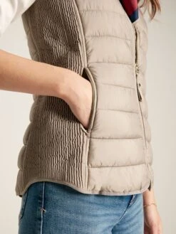 Pearl Showerproof Padded Gilet -Clothing Store 672083s5