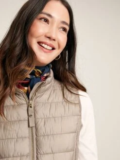 Pearl Showerproof Padded Gilet -Clothing Store 672083s6