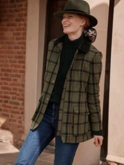 Berkley Green Tweed Fieldcoat -Clothing Store C15 215s7