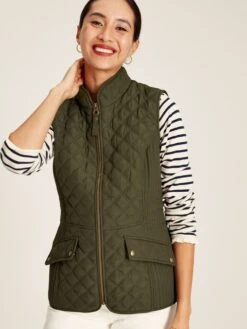 Green Showerproof Diamond Quilted Gilet -Clothing Store U75407s3
